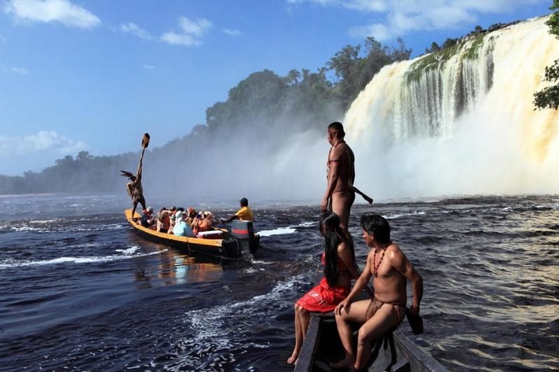 El Liderazgo Indígena en la defensa del territorio