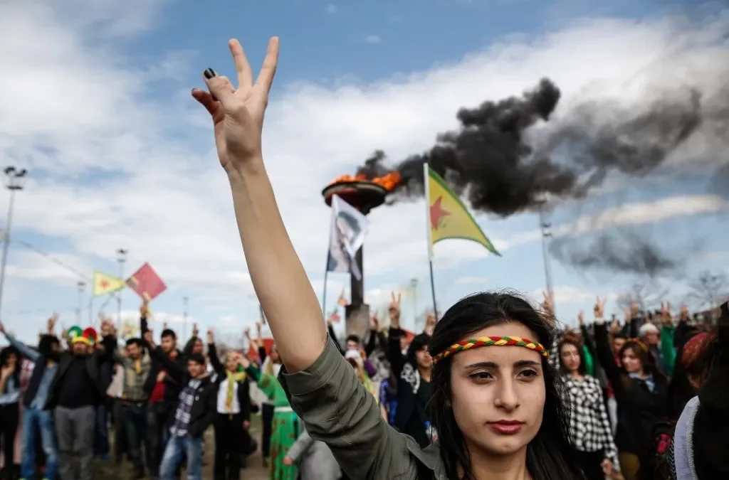 Autodefensa de los pueblos para asegurar la vida